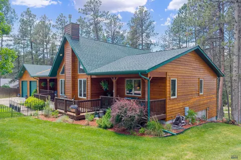 22919 Fawn Haven Ct, Rapid City, SD 57702