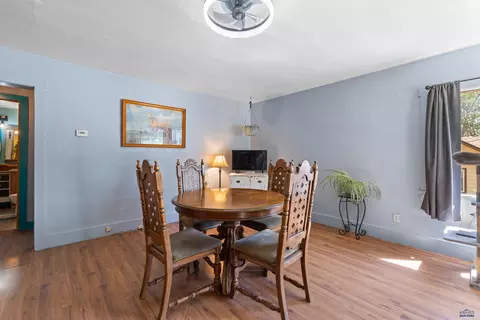 Dining - 821 Montgomery, Custer, SD 57730 photo 2 of 2