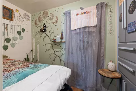 Bedroom - 821 Montgomery, Custer, SD 57730 photo 2 of 5