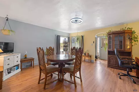 Dining - 821 Montgomery, Custer, SD 57730 photo 1 of 2