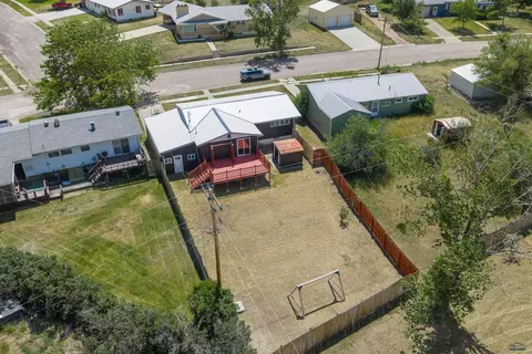 1004 E St #E STREET, Edgemont, SD 57735 photo 26