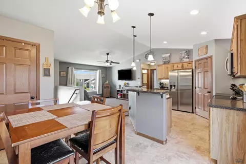 328 Lone Soldier Ct, Box Elder, SD 57719 photo 6