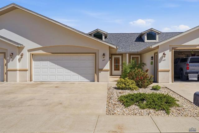 2414 Windmill Dr, Spearfish, SD 57783