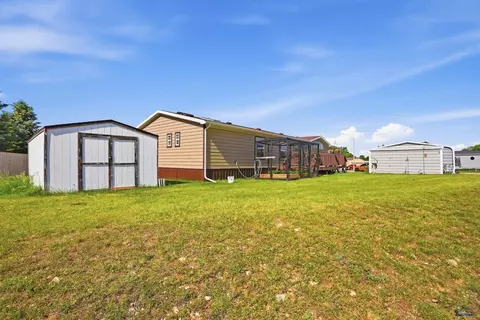 Exterior - 1332 Spearfish Mountain Ln, Spearfish, SD 57783 photo 6 of 7