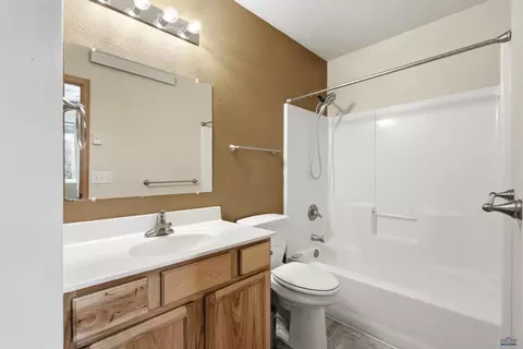 Bath - 757 Old Cavalry Rd, Box Elder, SD 57719 photo 2 of 3