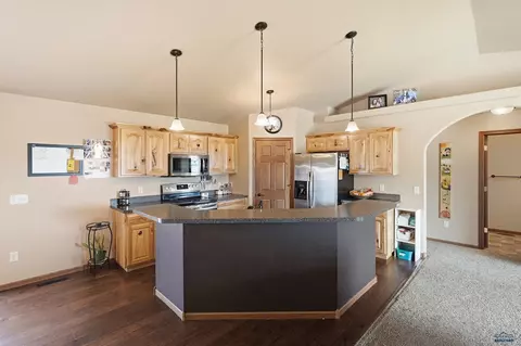 817 Lone Soldier Rd, Box Elder, SD 57719 photo 6