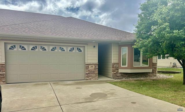 205 Enchantment Dr, Rapid City, SD 57701