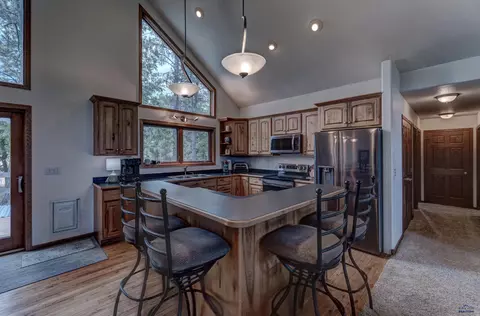 Kitchen - 20671 Teddy Ct, Sturgis, SD 57785 photo 1 of 2