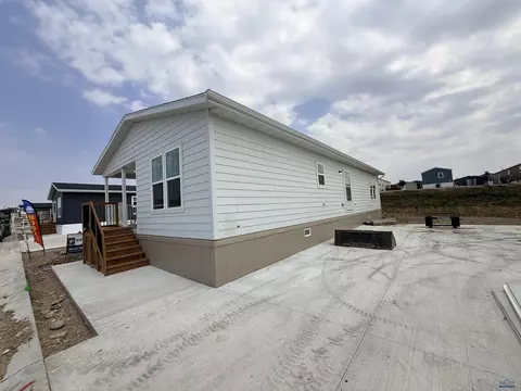 1661 E 127 E Philadelphia #HOME 127, Rapid City, SD 57701