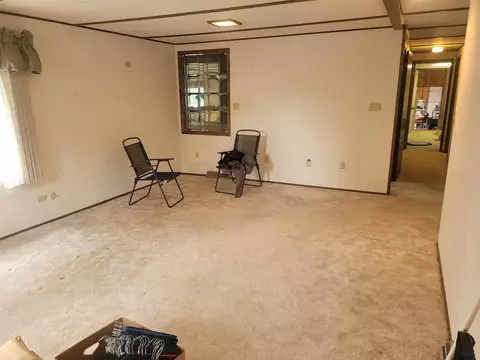 525 W 6th St, Winner, SD 57580 photo 5