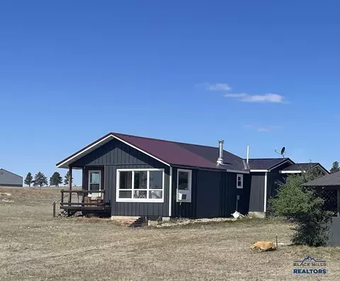 27926 Lariat Cir, Hot Springs, SD 57747