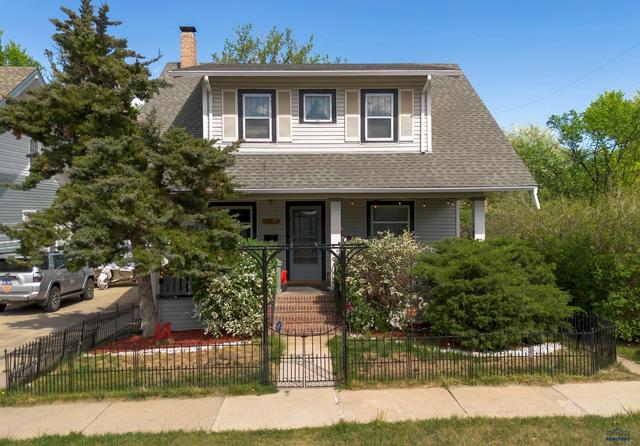 1108 9th St, Rapid City, SD 57701
