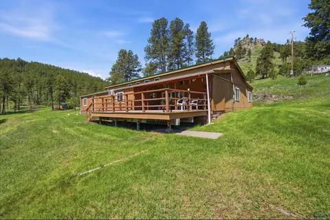 Exterior - 25961 Red Star Dr, Custer, SD 57730 photo 2 of 7
