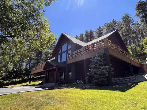 188 Oak Ridge Rd, Spearfish, SD 57783