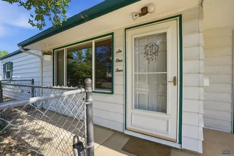 614 E Tallent, Rapid City, SD 57701
