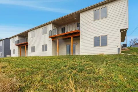 3053 Hoefer Ave, Rapid City, SD 57701 photo 6