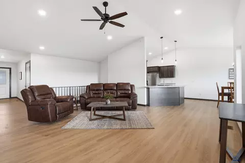 3053 Hoefer Ave, Rapid City, SD 57701 photo 8