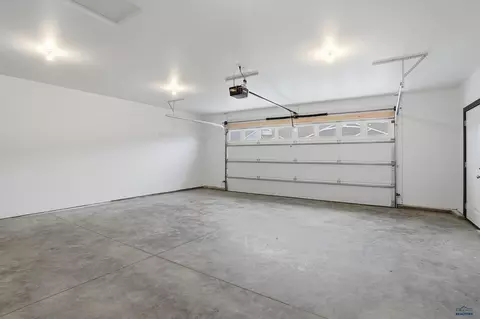 3053 Hoefer Ave, Rapid City, SD 57701 photo 33