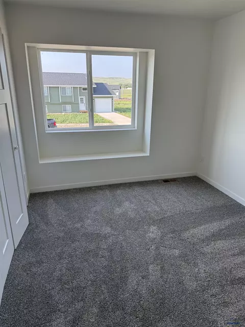 Bedroom - 868 Yorktown Blvd, Box Elder, SD 57719 photo 2 of 3