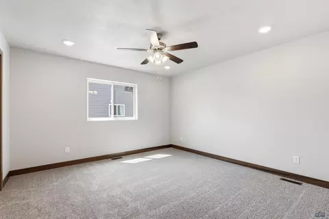 1103 Cobalt Dr, Rapid City, SD 57701 photo 16
