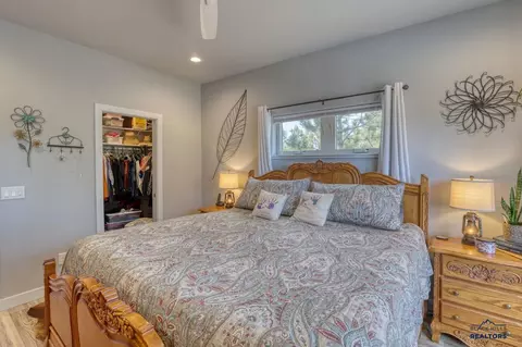 Bedroom - 26692 Maverick Way, Custer, SD 57730 photo 3 of 6