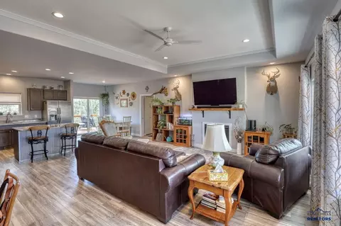 Living - 26692 Maverick Way, Custer, SD 57730 photo 4 of 5
