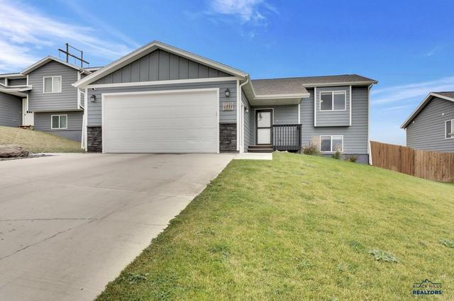 2033 E Philadelphia, Rapid City, SD 57703