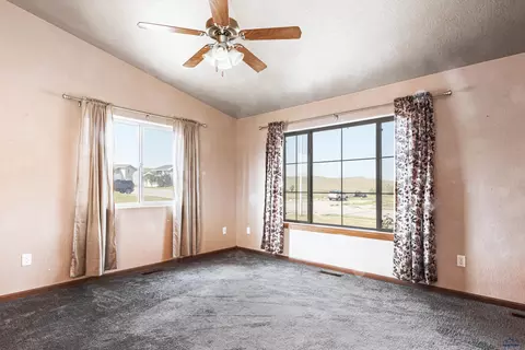 716 Old Cavalry Rd, Box Elder, SD 57719 photo 6