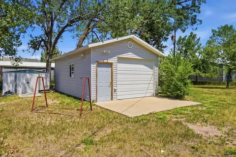 112 Westside Dr, Box Elder, SD 57719 photo 4