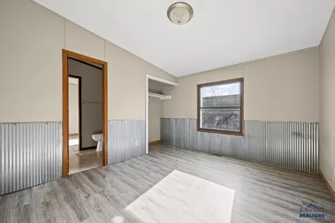 300 E Main St, Hermosa, SD 57744 photo 21