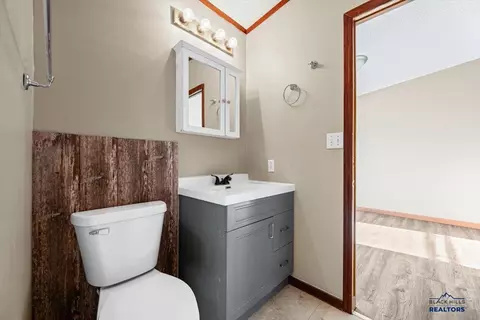 300 E Main St, Hermosa, SD 57744 photo 23