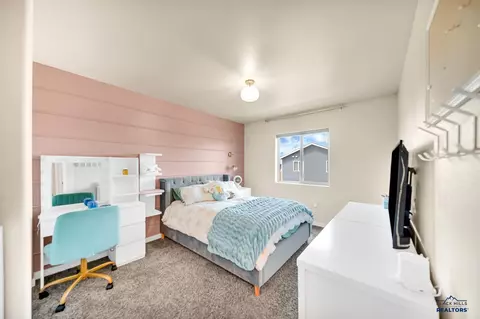 648 Liberty Park Dr, Box Elder, SD 57719 photo 10