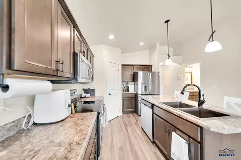 Kitchen - 648 Liberty Park Dr, Box Elder, SD 57719 photo 2 of 2