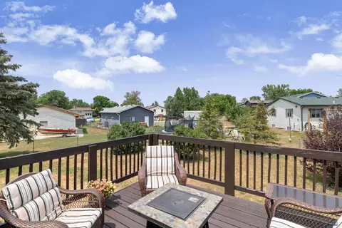 Exterior - 520 Bluebird Dr, Box Elder, SD 57719 photo 4 of 4