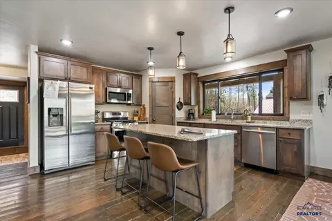 Kitchen - 21183 Lost Camp Trl, Lead, SD 57754 photo 1 of 3