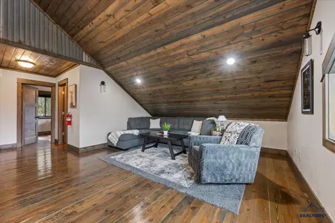 Living - 21183 Lost Camp Trl, Lead, SD 57754 photo 6 of 7