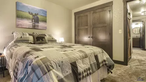 Bedroom - 21167 Turkey Trl, Lead, SD 57754 photo 4 of 5