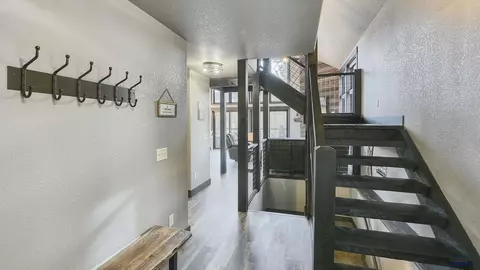 Entry Way - 21167 Turkey Trl, Lead, SD 57754 photo 3 of 3