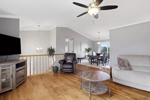 7030 Manchester, Summerset, SD 57718 photo 10