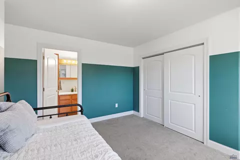 7030 Manchester, Summerset, SD 57718 photo 26