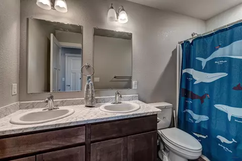Bath - 412 Henry Potter Rd, Box Elder, SD 57719 photo 4 of 4