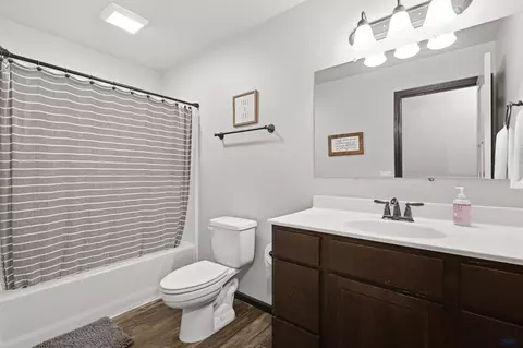 Bath - 21922 Royal Run, Box Elder, SD 57719 photo 3 of 3