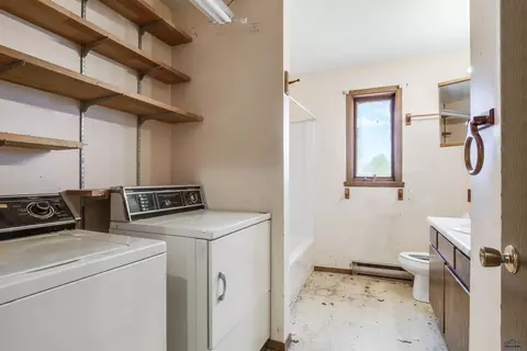 516 Meadowlark Dr, Box Elder, SD 57719 photo 8