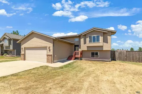 670 Airway Ct, Box Elder, SD 57719