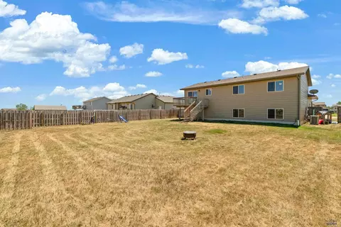 Exterior - 670 Airway Ct, Box Elder, SD 57719 photo 4 of 4
