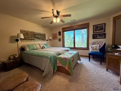 Bedroom - 206 Tower Ridge Dr, Lead, SD 57754 photo 4 of 4