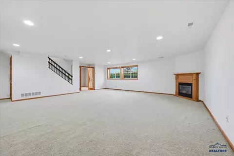 Living - 6956 Emerald Heights Rd, Summerset, SD 57718 photo 6 of 7