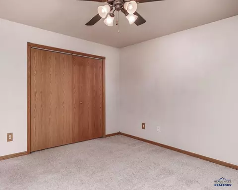 248 Freude Ln, Box Elder, SD 57719 photo 15