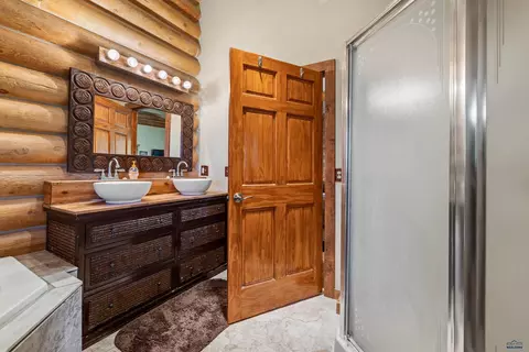 20281 Frontier Loop, Whitewood, SD 57793 photo 16