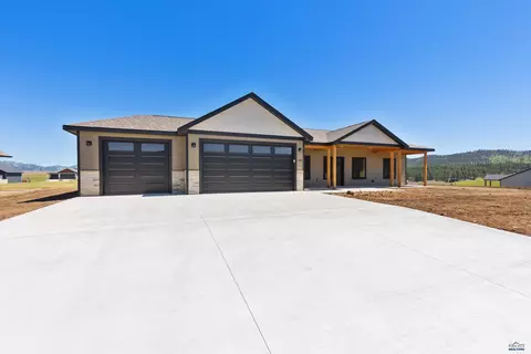 106 Stone Hill Dr, Custer, SD 57730 photo 3